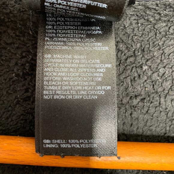 The North Face women's black Osito fuzzy fleece full zip up jacket Small - Picture 12 of 13